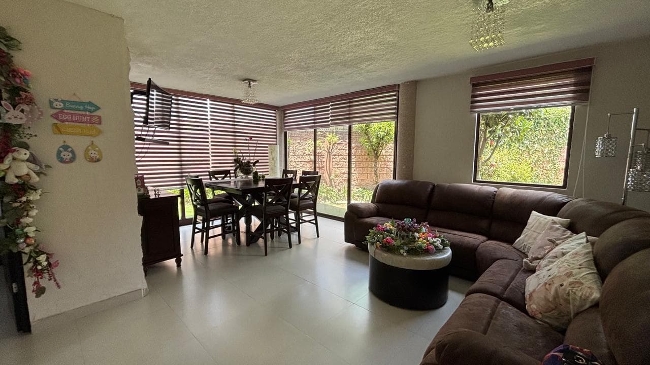 Casa campestre privada con amplio jardín